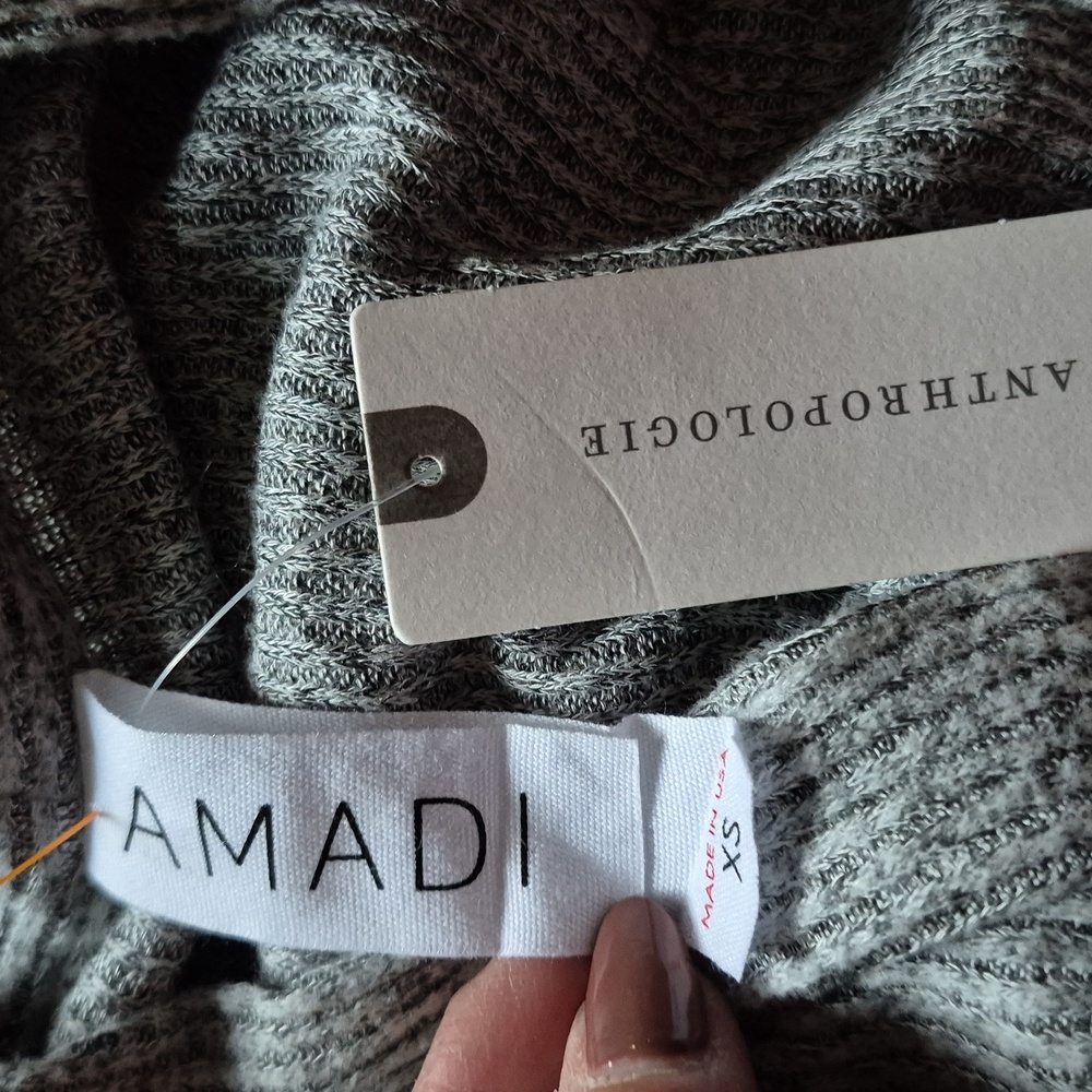 Anthropologie Amadi Rocio Faux Wrap Top Sz.XS NWT Grey - Picture 6 of 10